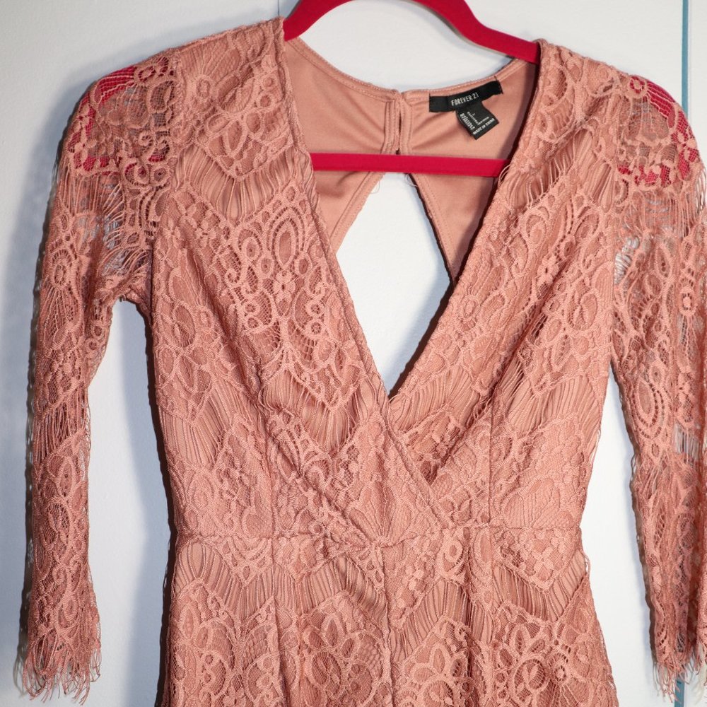Forever 21 Lace Floral Pink Romper